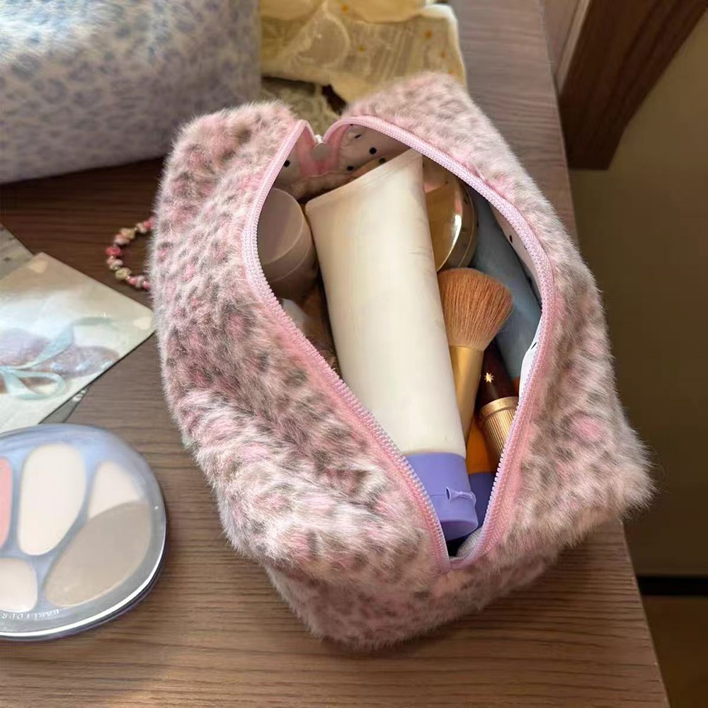 Cosmetic Bags - حقيبة مكياج متينة وناعمة الملمس بنقشة